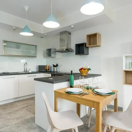 Apartment Warta By Renters